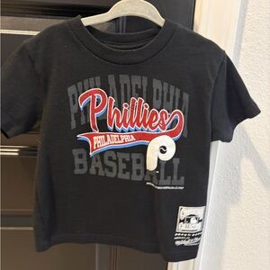 Mitchell & Ness Phillies Kids Black Tee